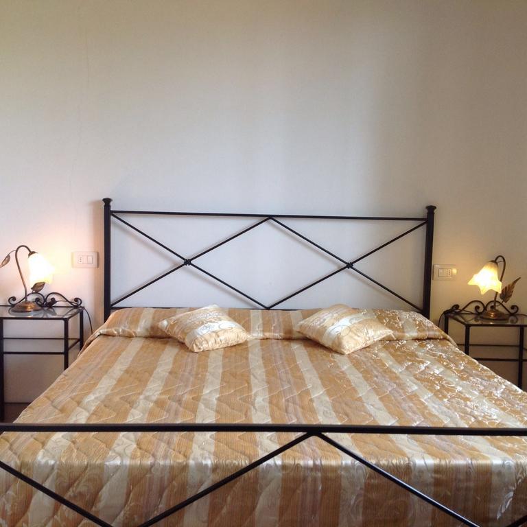 Agriturismo Belvedere Pescia Romana Chambre photo